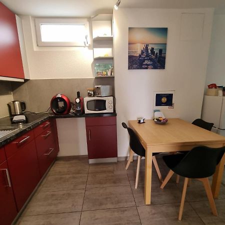 Chez Moumie Studio Meublee La Grande-Beroche Kültér fotó